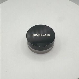 Hourglass Setting Powder